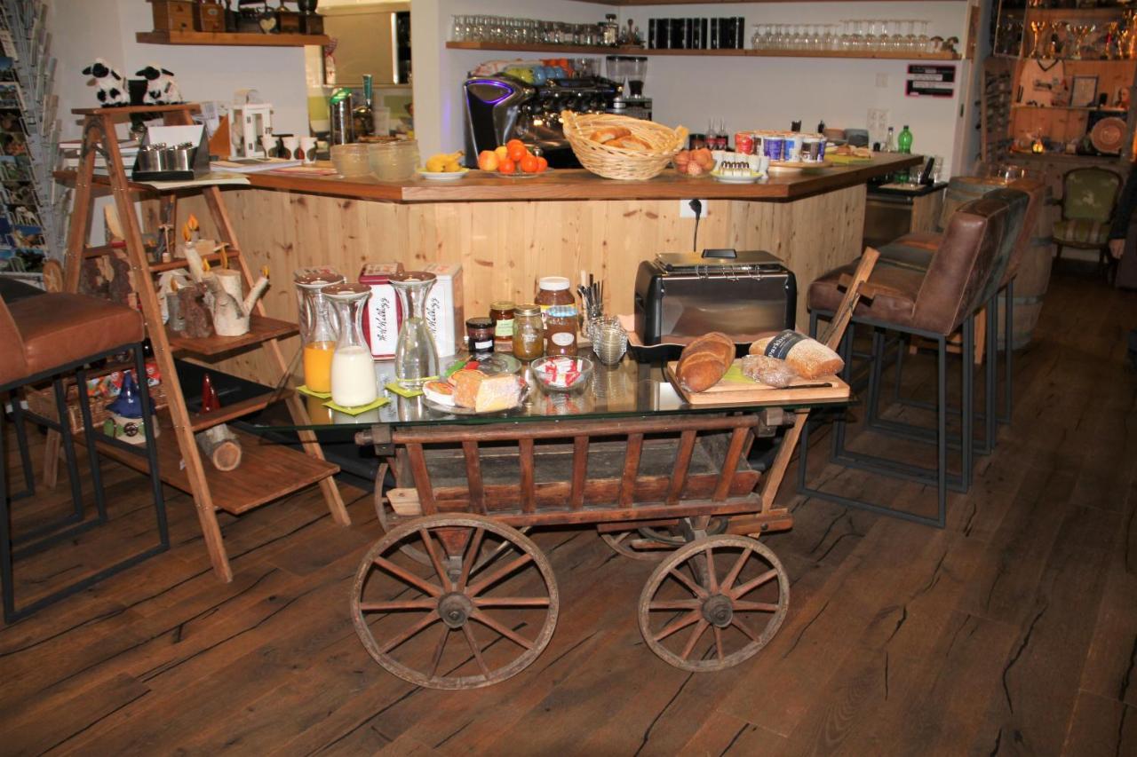 B&B Haengebrigga Ernen Bagian luar foto
